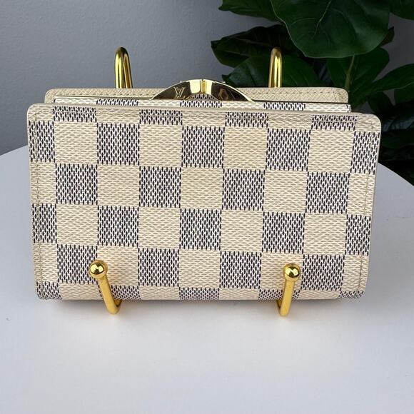 💎✨Authentic Louis  Louis Vuitton Damier Azur French Purse Wallet. - Picture 2 of 5